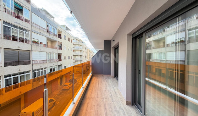 Reventa - Apartamento / piso - Torrevieja - Estacion De Autobuses