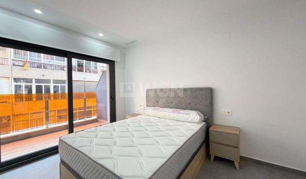 Reventa - Apartamento / piso - Torrevieja - Estacion De Autobuses