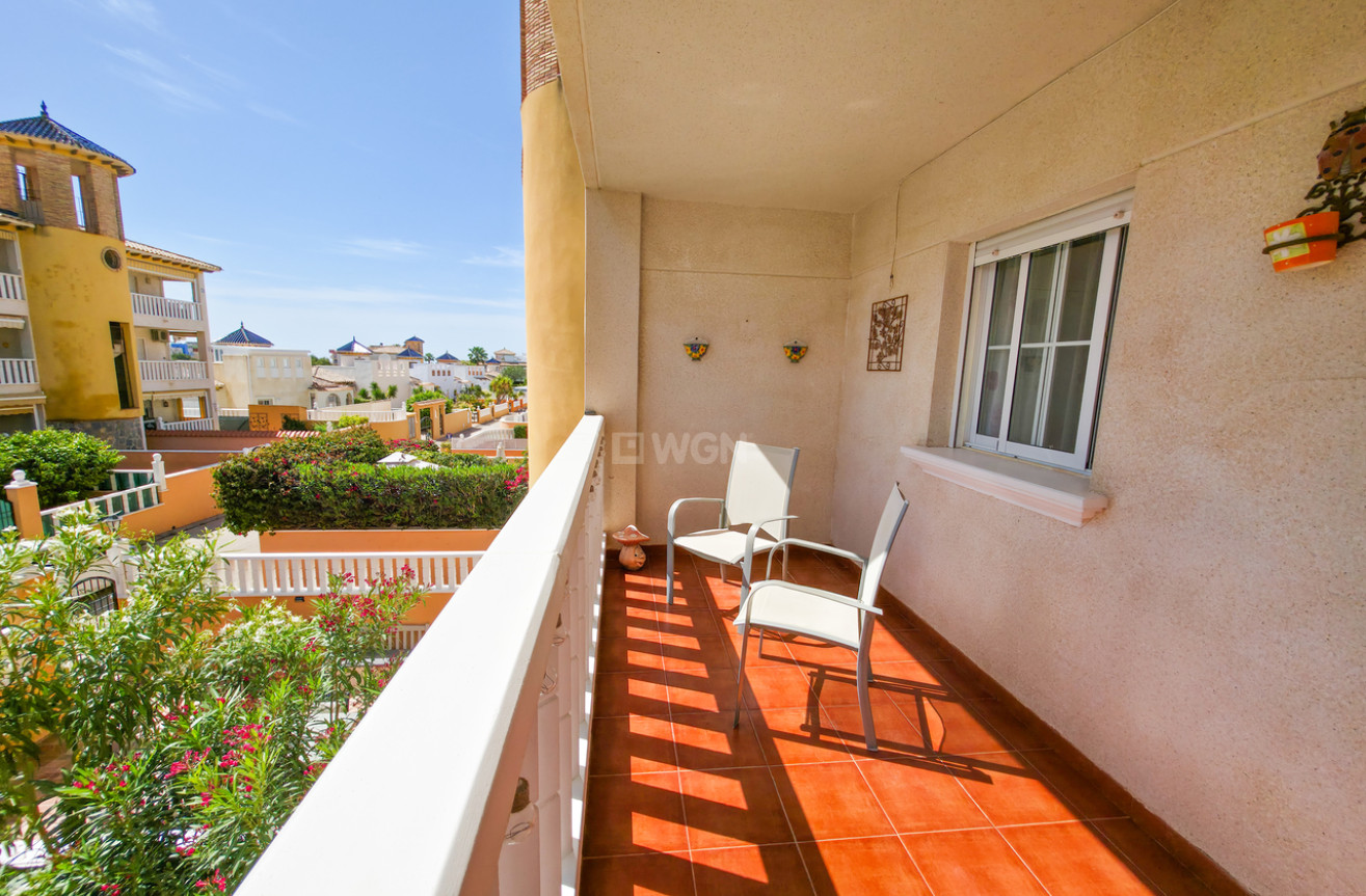 Odsprzedaż - Mieszkanie w bloku - Cabo Roig - Costa Blanca