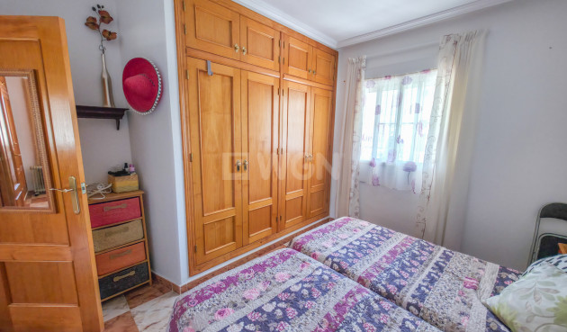 Odsprzedaż - Mieszkanie w bloku - Cabo Roig - Costa Blanca