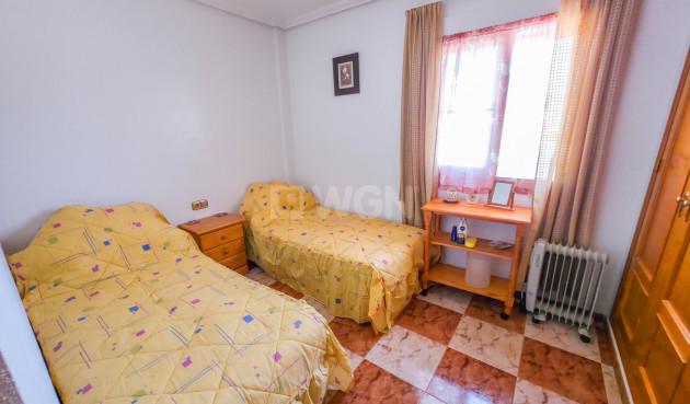 Odsprzedaż - Mieszkanie w bloku - Cabo Roig - Costa Blanca