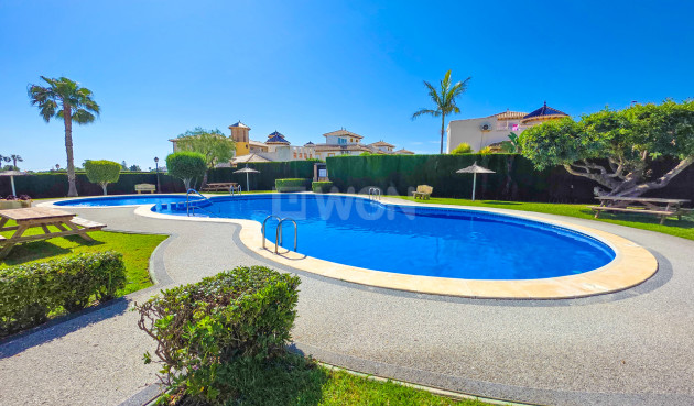 Odsprzedaż - Mieszkanie w bloku - Cabo Roig - Costa Blanca