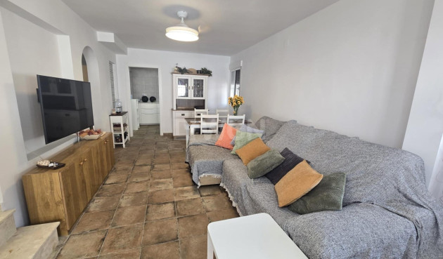 Odsprzedaż - Kamienica - Torrevieja - Los Altos