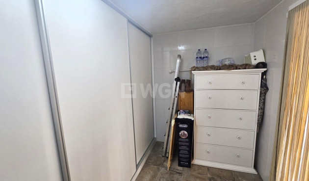 Odsprzedaż - Kamienica - Torrevieja - Los Altos