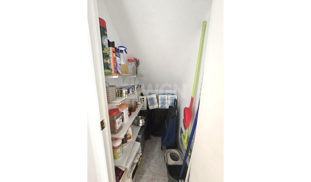 Odsprzedaż - Kamienica - Torrevieja - Los Altos