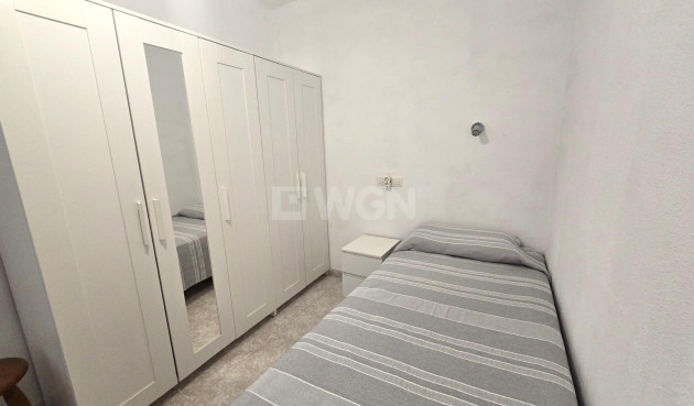 Odsprzedaż - Kamienica - Torrevieja - Los Altos