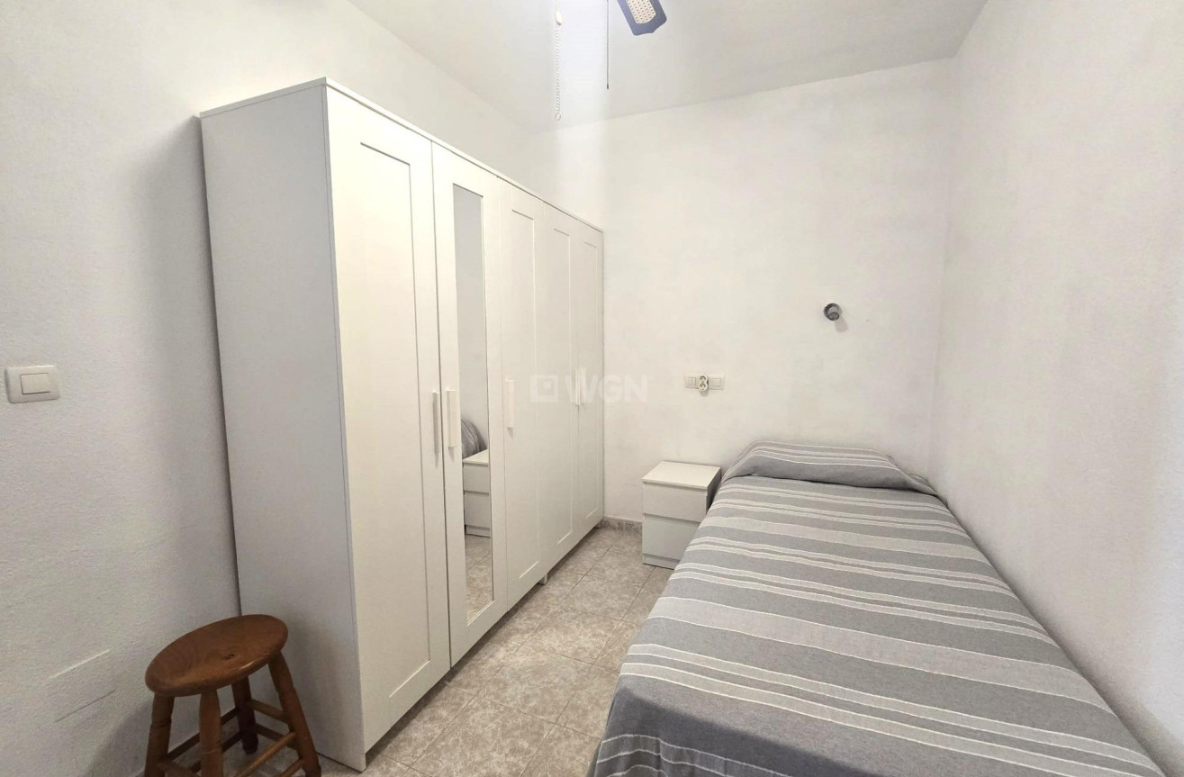 Odsprzedaż - Kamienica - Torrevieja - Los Altos