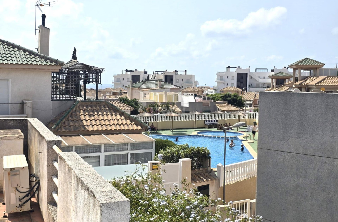 Odsprzedaż - Kamienica - Torrevieja - Los Altos