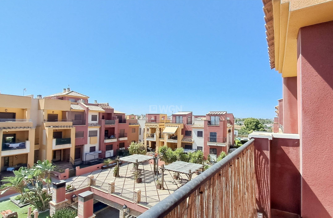 Odsprzedaż - Mieszkanie w bloku - Orihuela Costa - Lomas de Cabo Roig