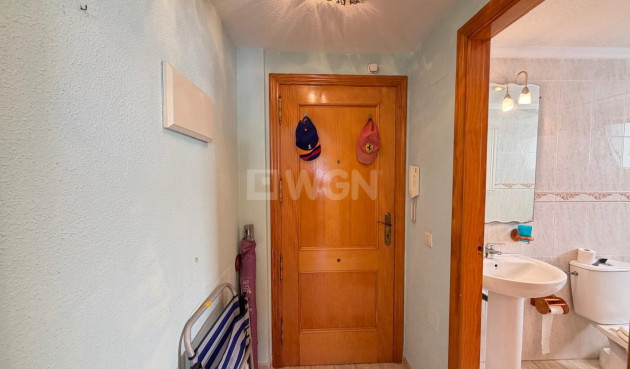 Odsprzedaż - Mieszkanie w bloku - Torrevieja - Acequion