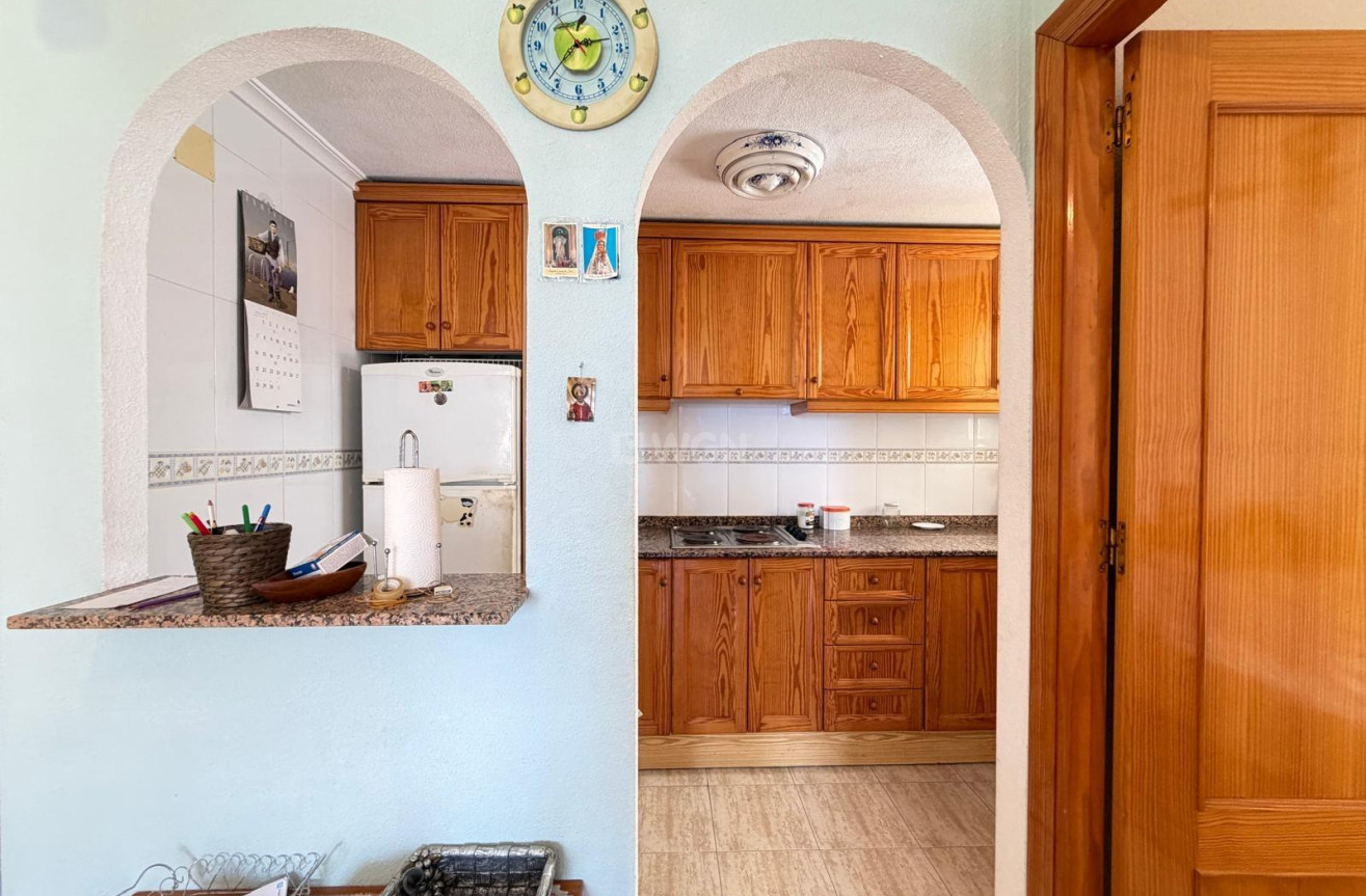 Odsprzedaż - Mieszkanie w bloku - Torrevieja - Acequion