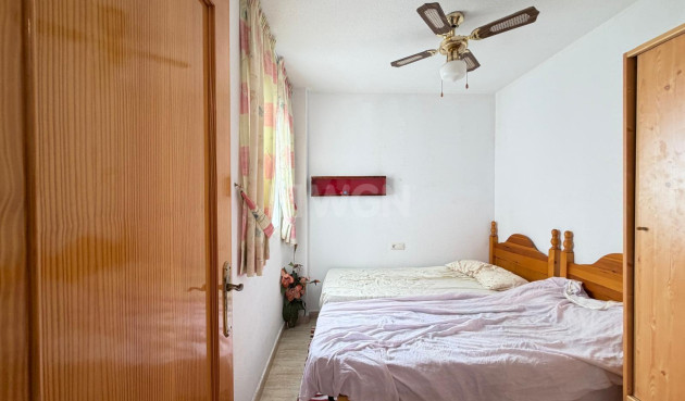 Odsprzedaż - Mieszkanie w bloku - Torrevieja - Acequion