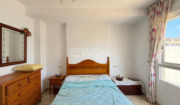 Odsprzedaż - Mieszkanie w bloku - Torrevieja - Acequion