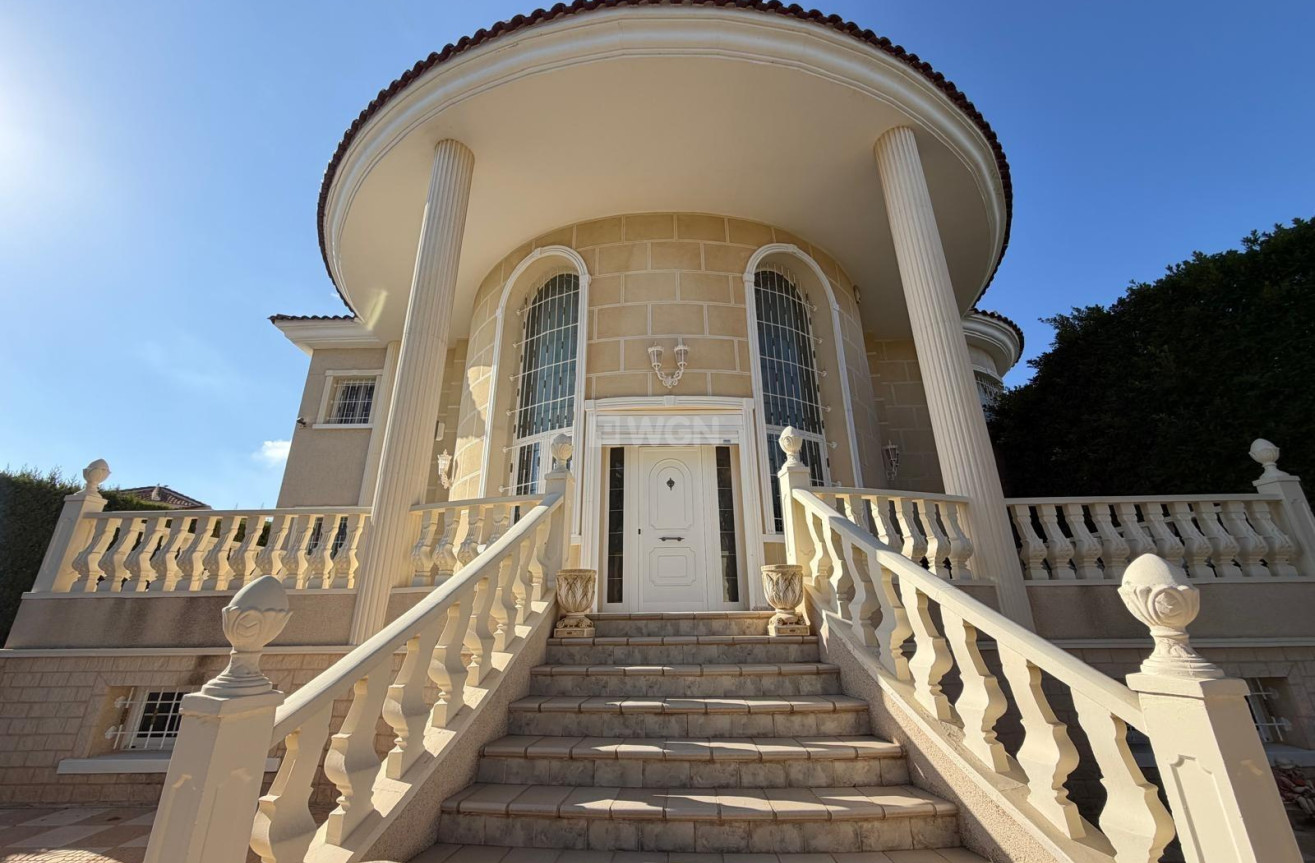 Odsprzedaż - Villa - Rojales - La Fiesta