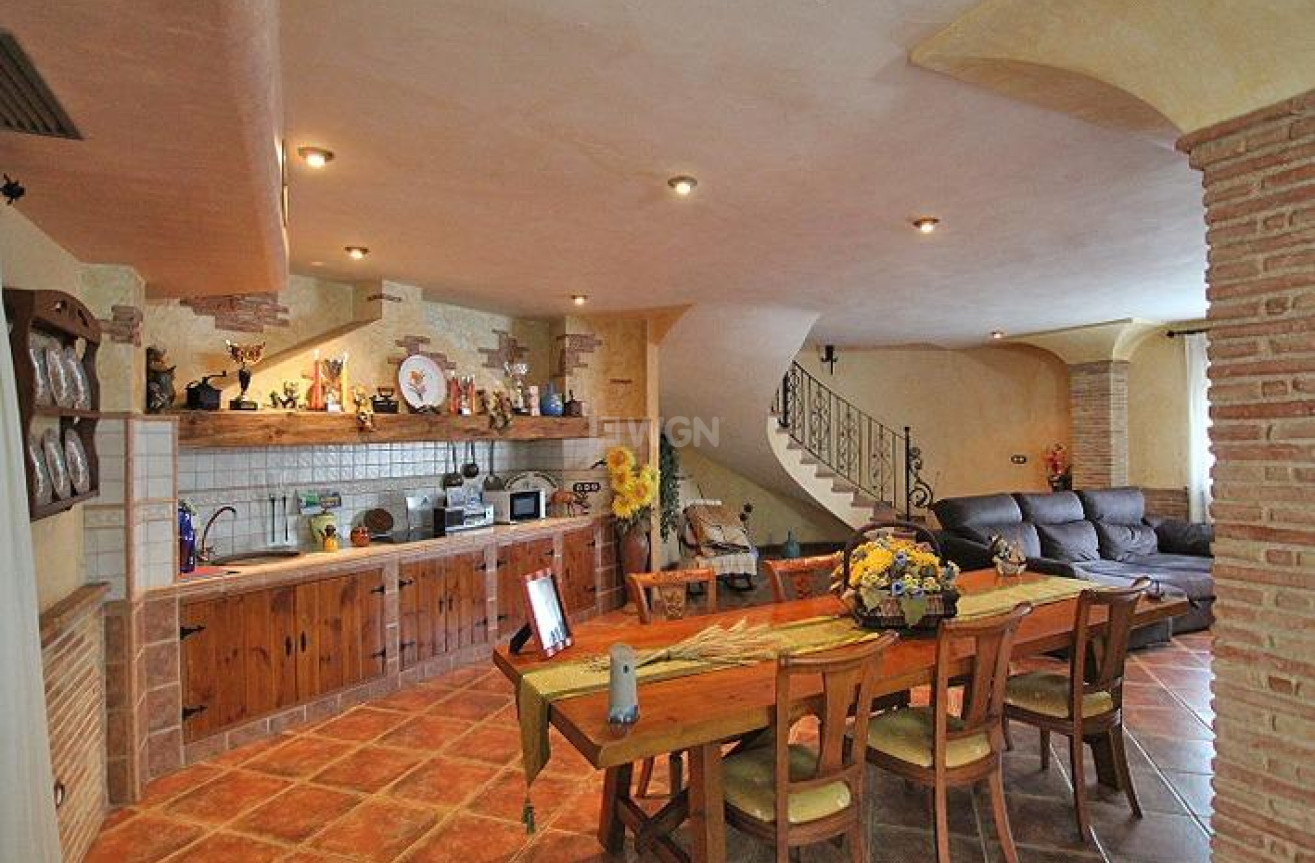 Odsprzedaż - Villa - Formentera del Segura - C- Cooperativa