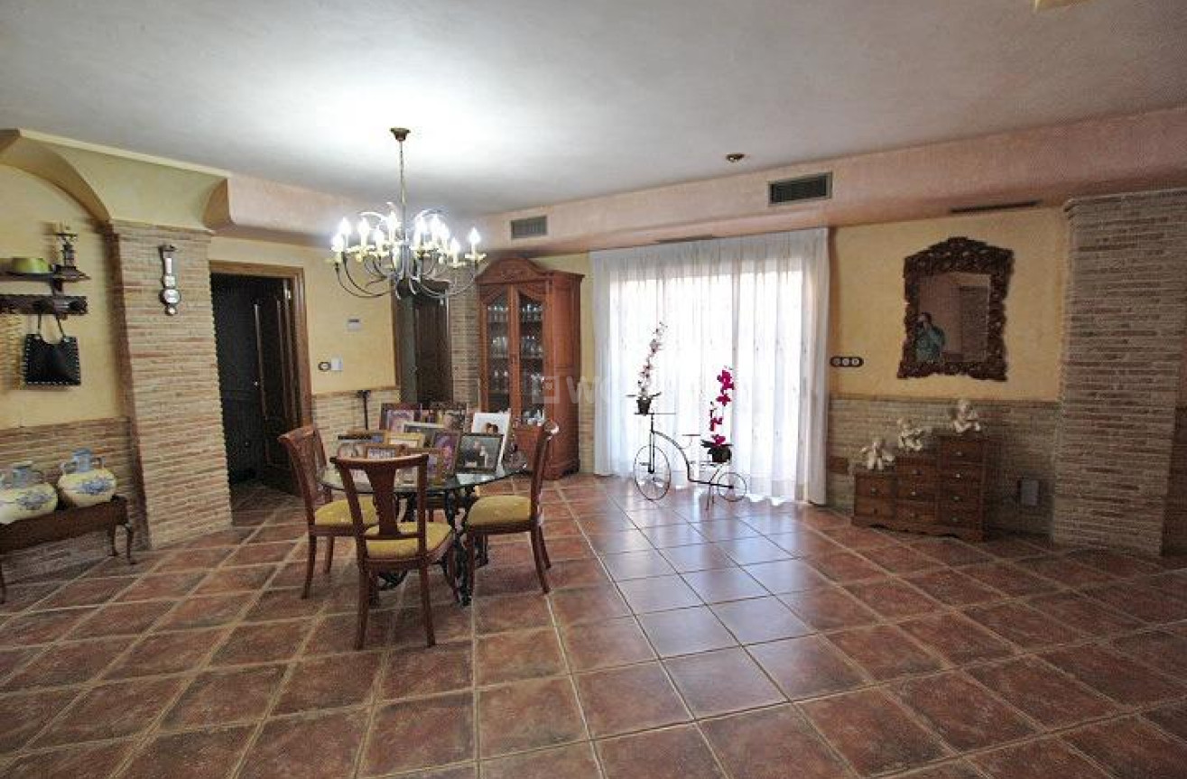 Odsprzedaż - Villa - Formentera del Segura - C- Cooperativa