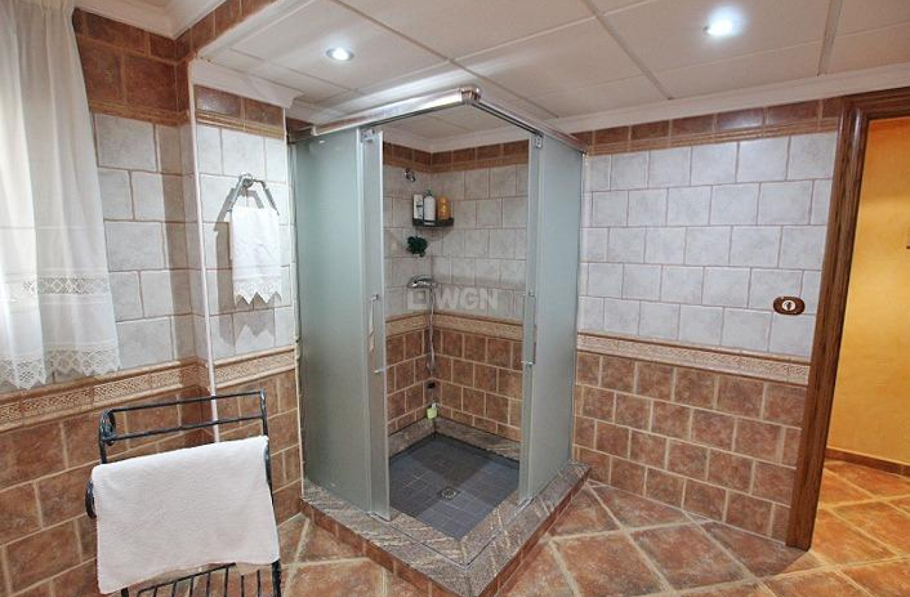 Odsprzedaż - Villa - Formentera del Segura - C- Cooperativa