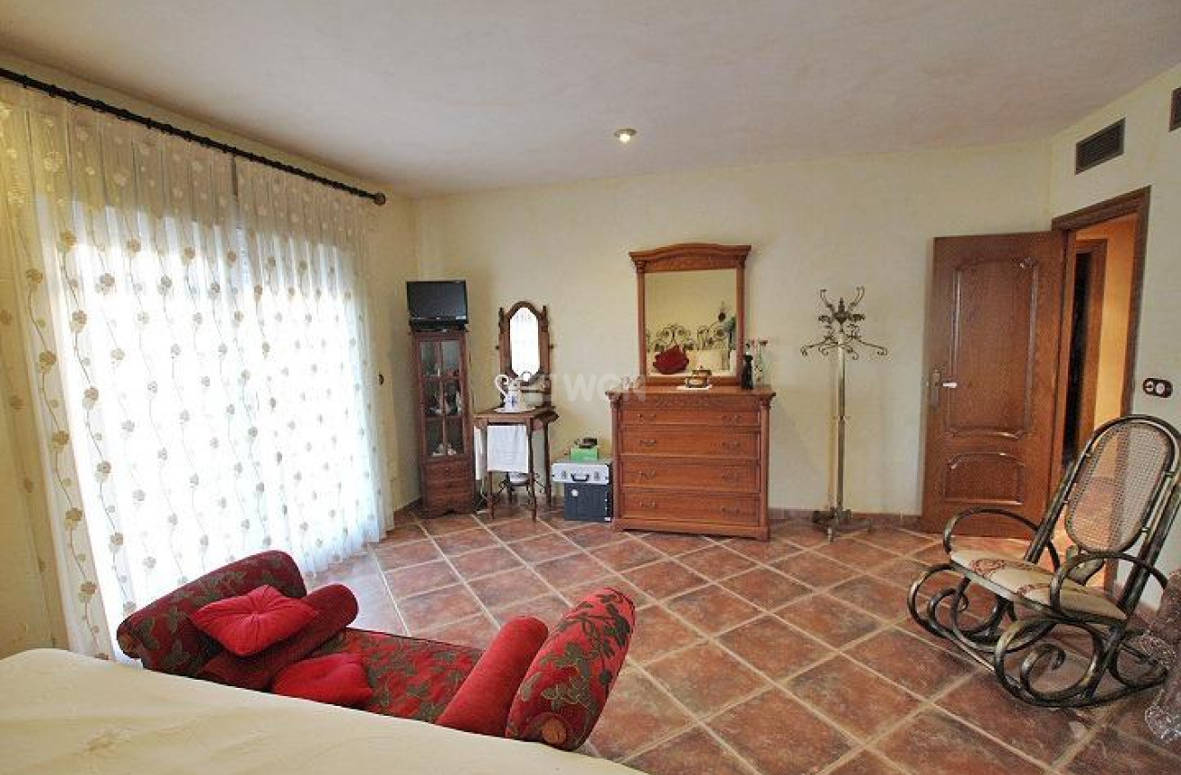 Odsprzedaż - Villa - Formentera del Segura - C- Cooperativa