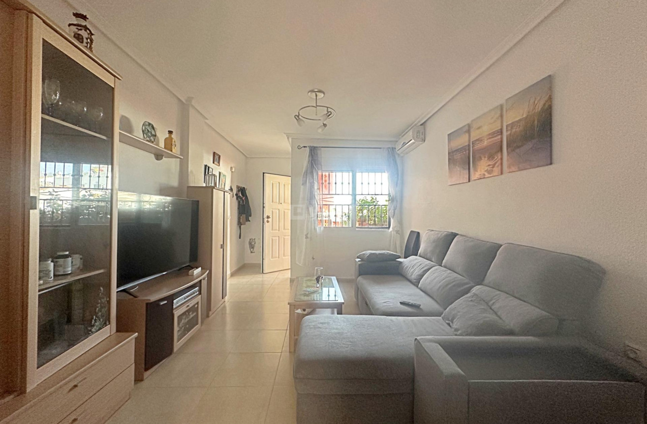 Odsprzedaż - Bungalow - Orihuela Costa - Los Altos
