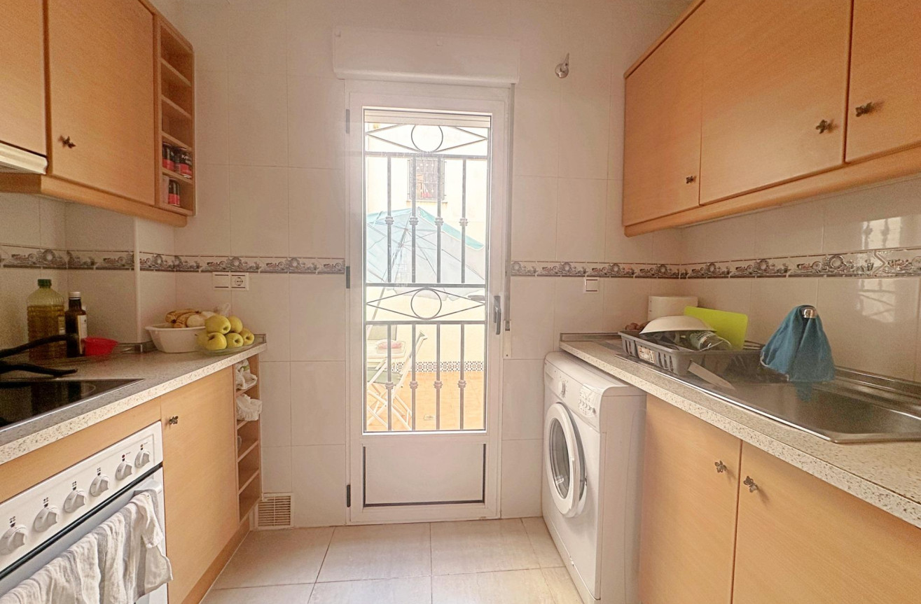 Odsprzedaż - Bungalow - Orihuela Costa - Los Altos