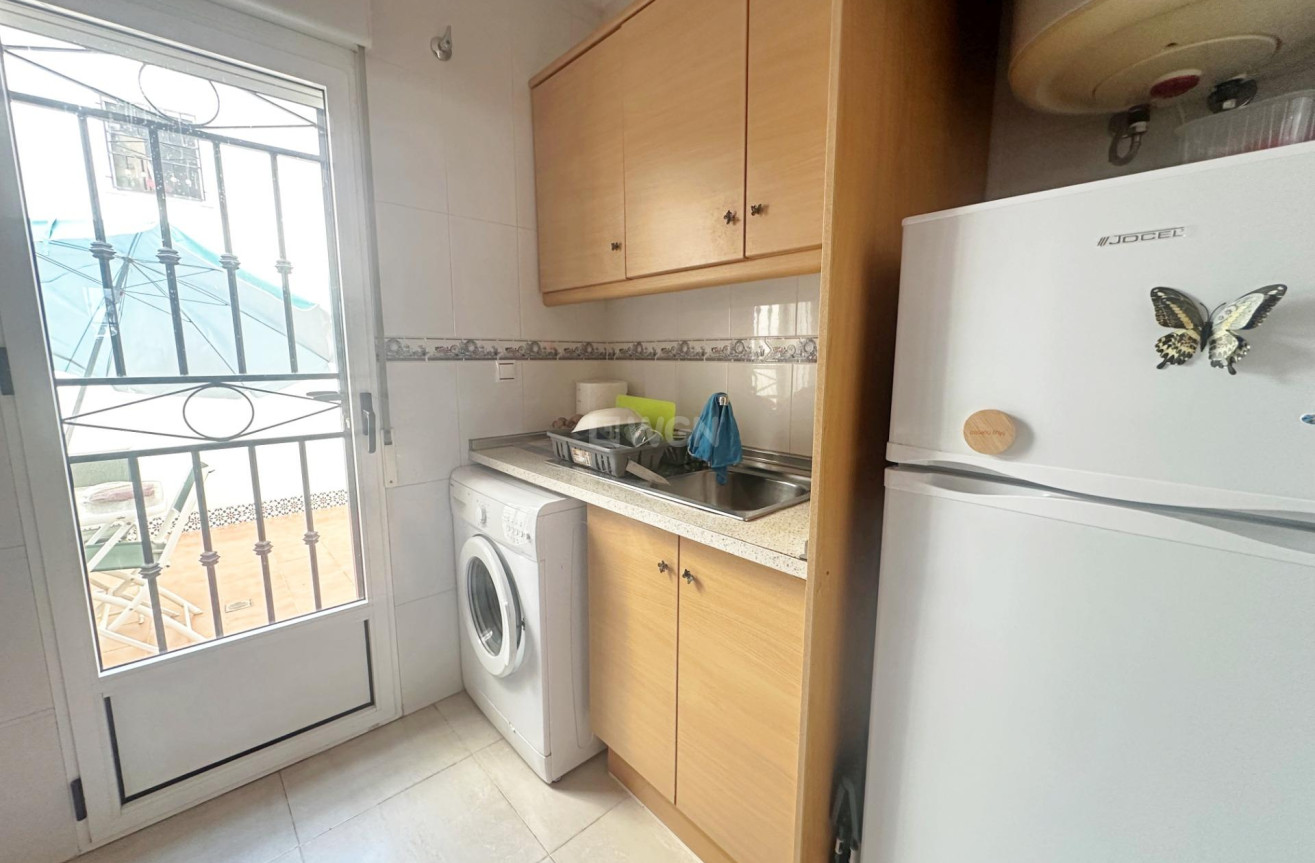 Odsprzedaż - Bungalow - Orihuela Costa - Los Altos