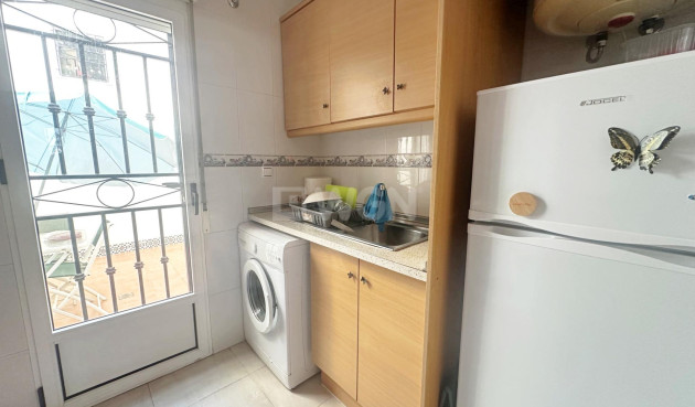 Odsprzedaż - Bungalow - Orihuela Costa - Los Altos