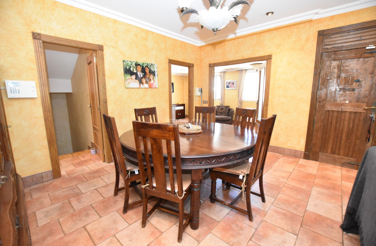 Odsprzedaż - Villa - San Fulgencio - Costa Blanca