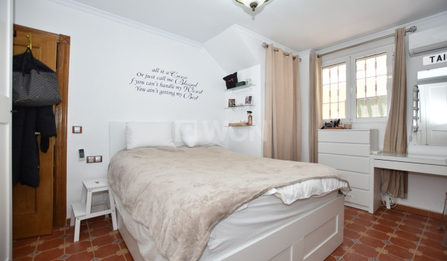 Odsprzedaż - Villa - San Fulgencio - Costa Blanca