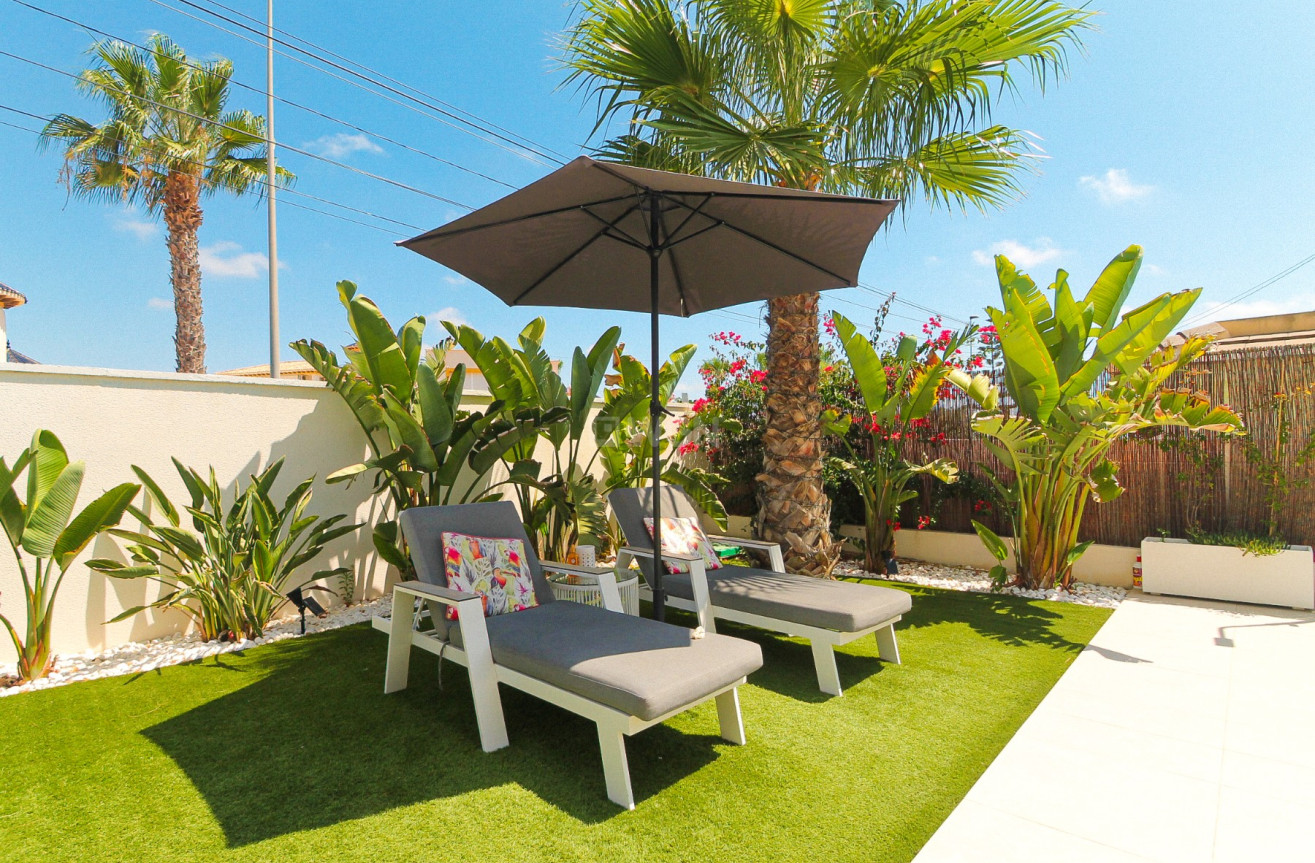 Odsprzedaż - Villa - Orihuela Costa - Costa Blanca