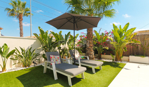 Odsprzedaż - Villa - Orihuela Costa - Costa Blanca