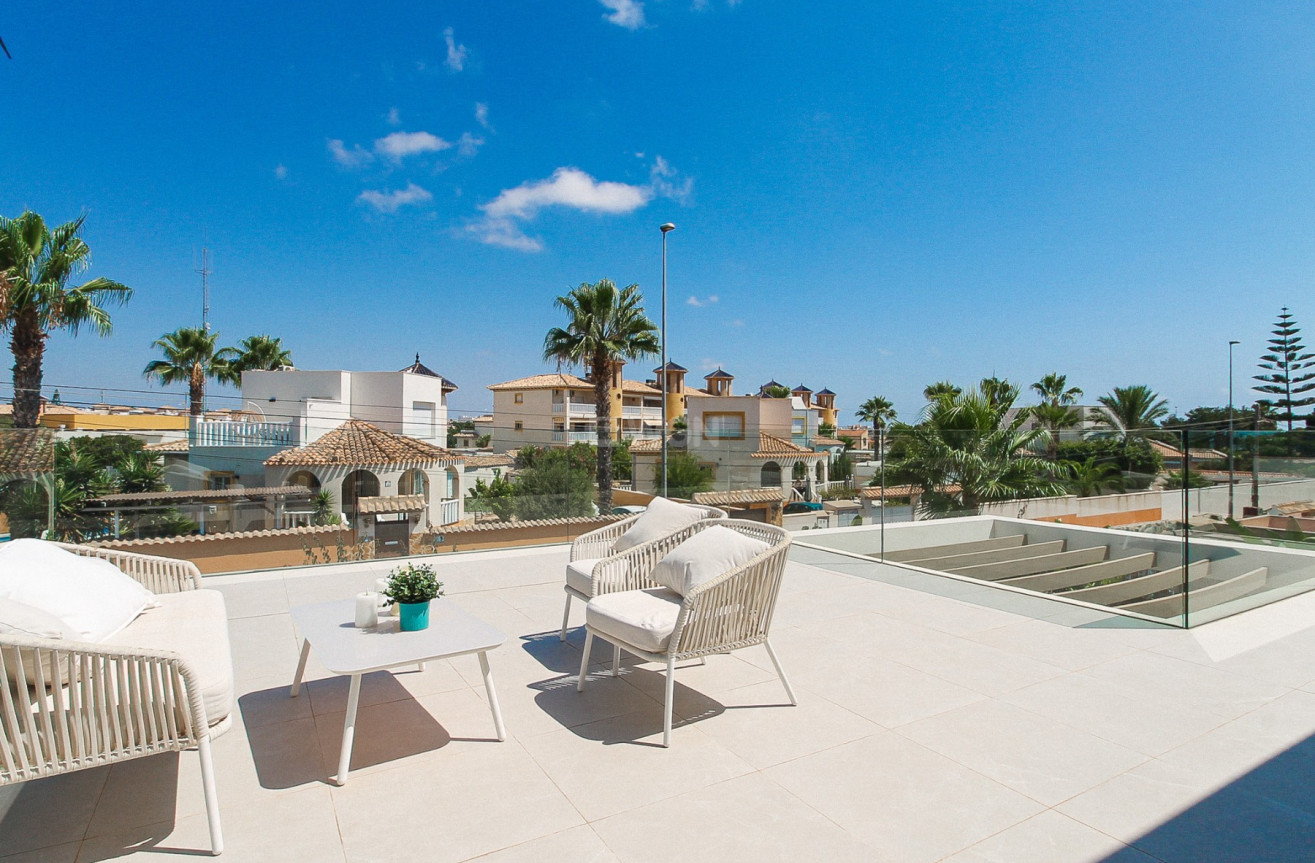 Odsprzedaż - Villa - Orihuela Costa - Costa Blanca