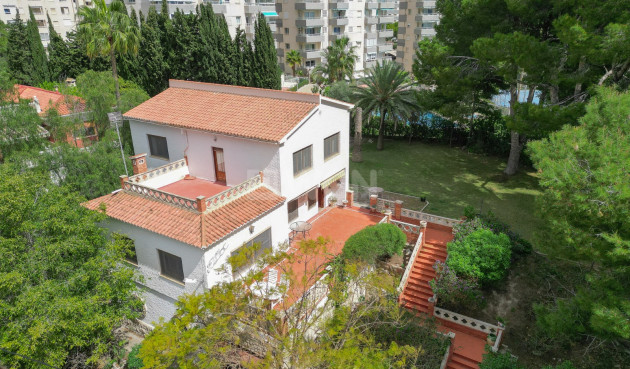 Odsprzedaż - Villa - El Campello - Costa Blanca