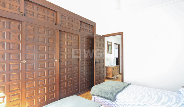 Odsprzedaż - Villa - El Campello - Costa Blanca