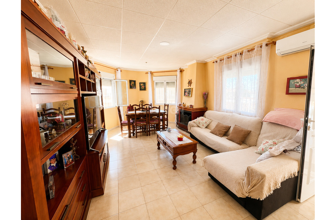 Resale - Villa - Torrevieja - Costa Blanca