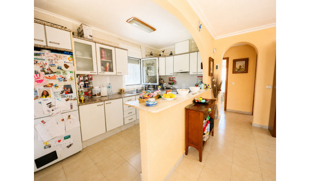 Resale - Villa - Torrevieja - Costa Blanca