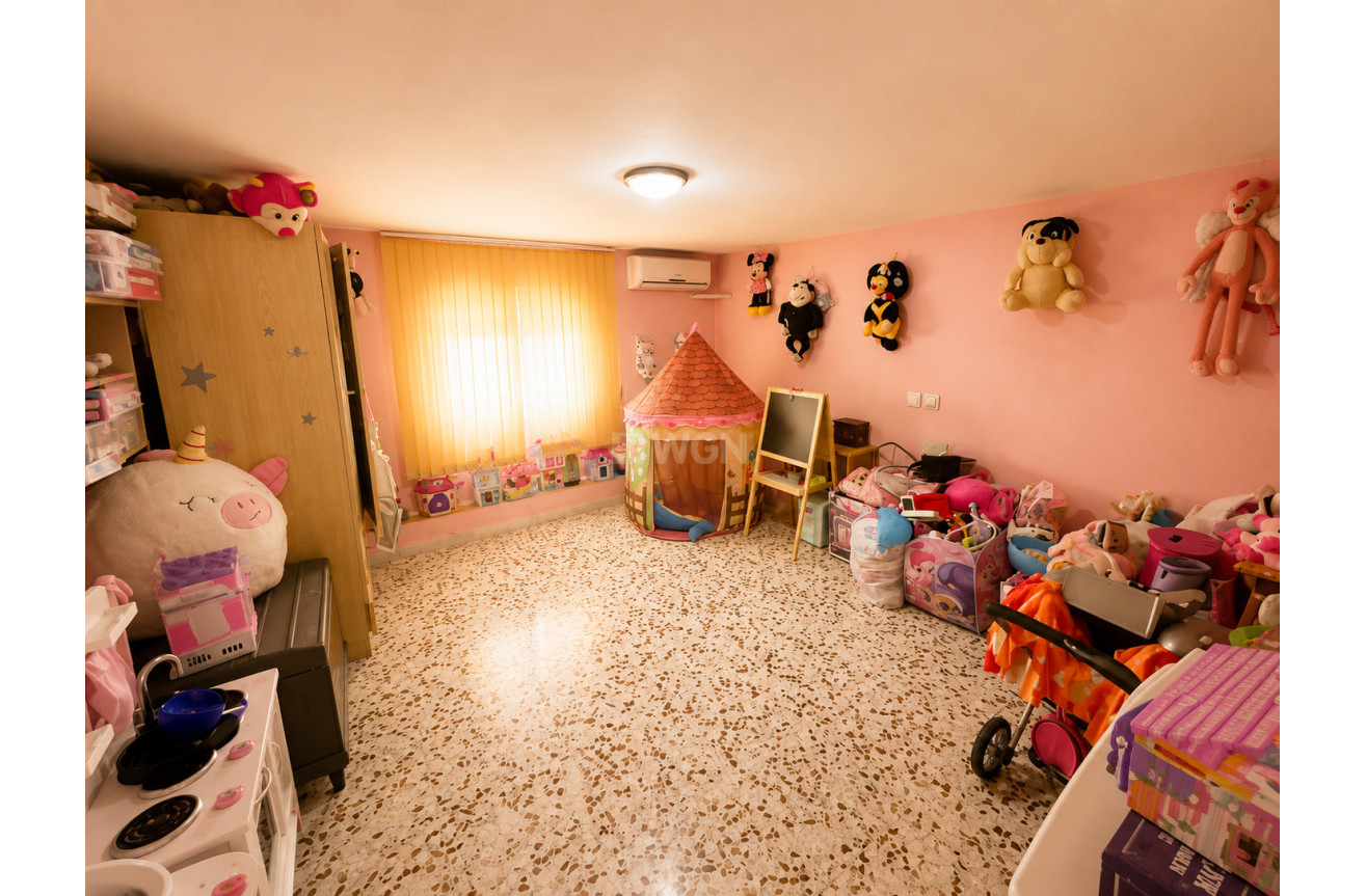 Resale - Villa - Torrevieja - Costa Blanca