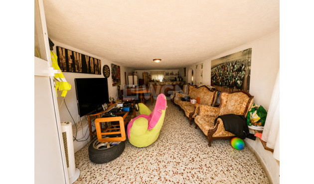 Resale - Villa - Torrevieja - Costa Blanca