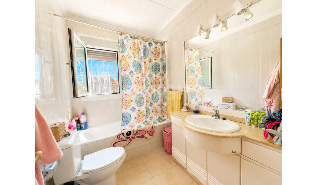 Resale - Villa - Torrevieja - Costa Blanca