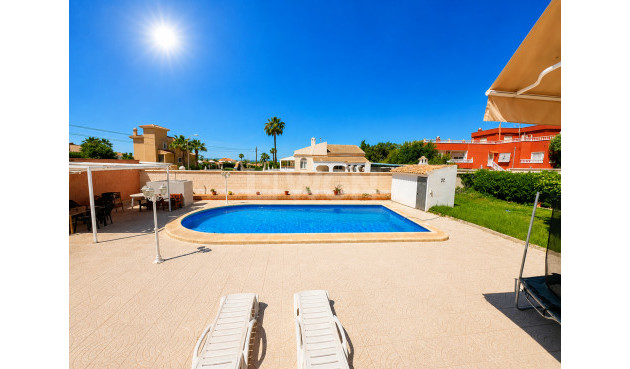 Resale - Villa - Torrevieja - Costa Blanca