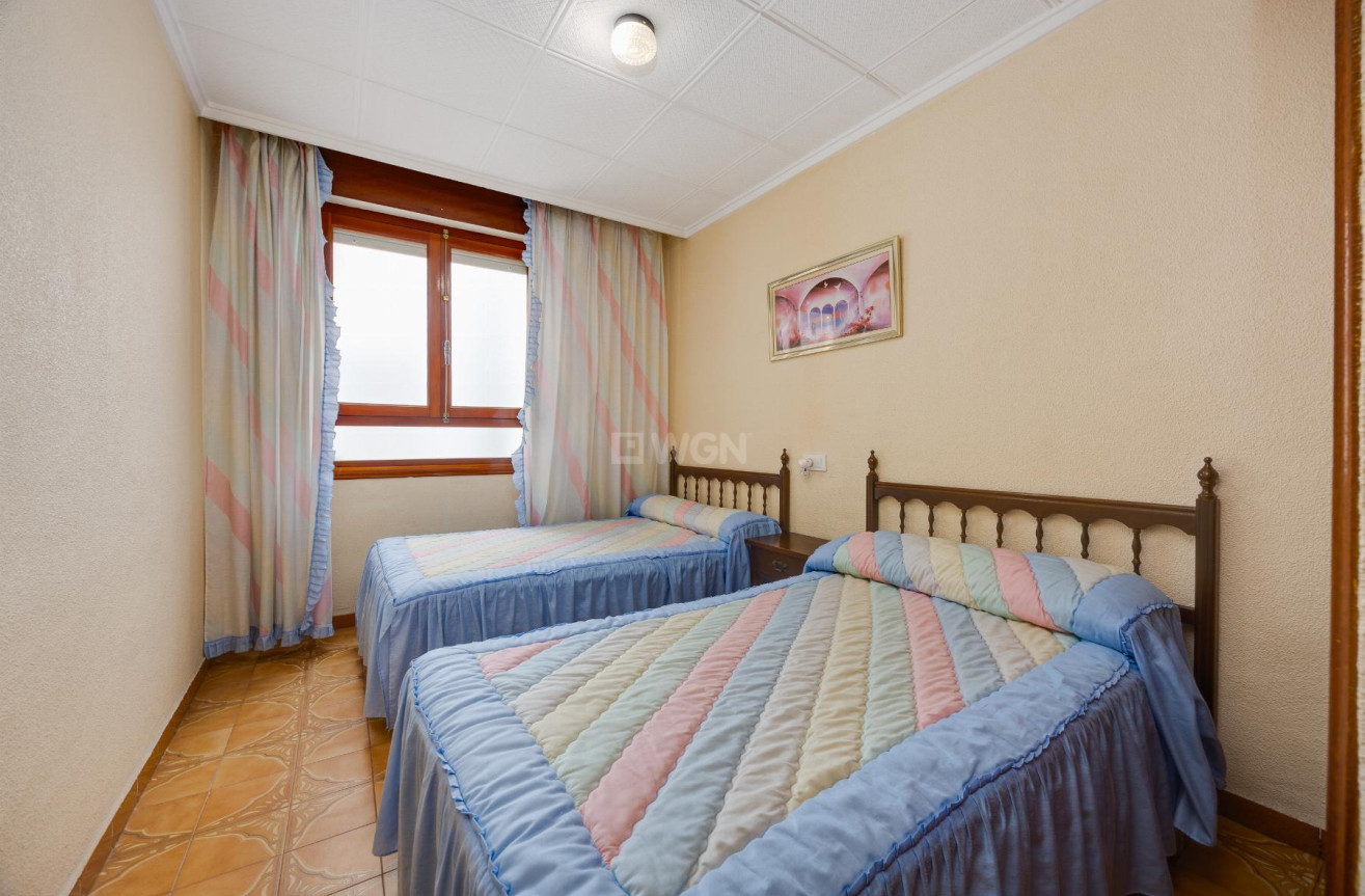 Reventa - Apartamento / piso - Torrevieja - Costa Blanca