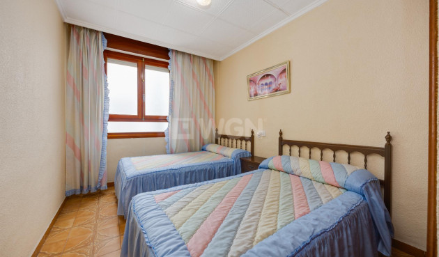 Reventa - Apartamento / piso - Torrevieja - Costa Blanca