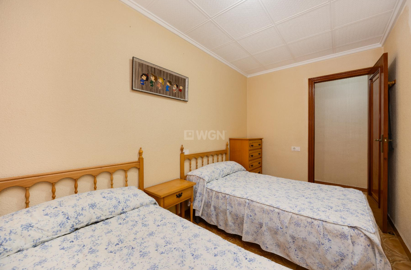Reventa - Apartamento / piso - Torrevieja - Costa Blanca