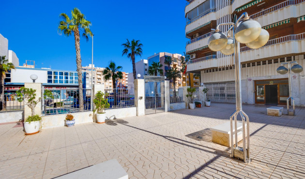Reventa - Apartamento / piso - Torrevieja - Costa Blanca
