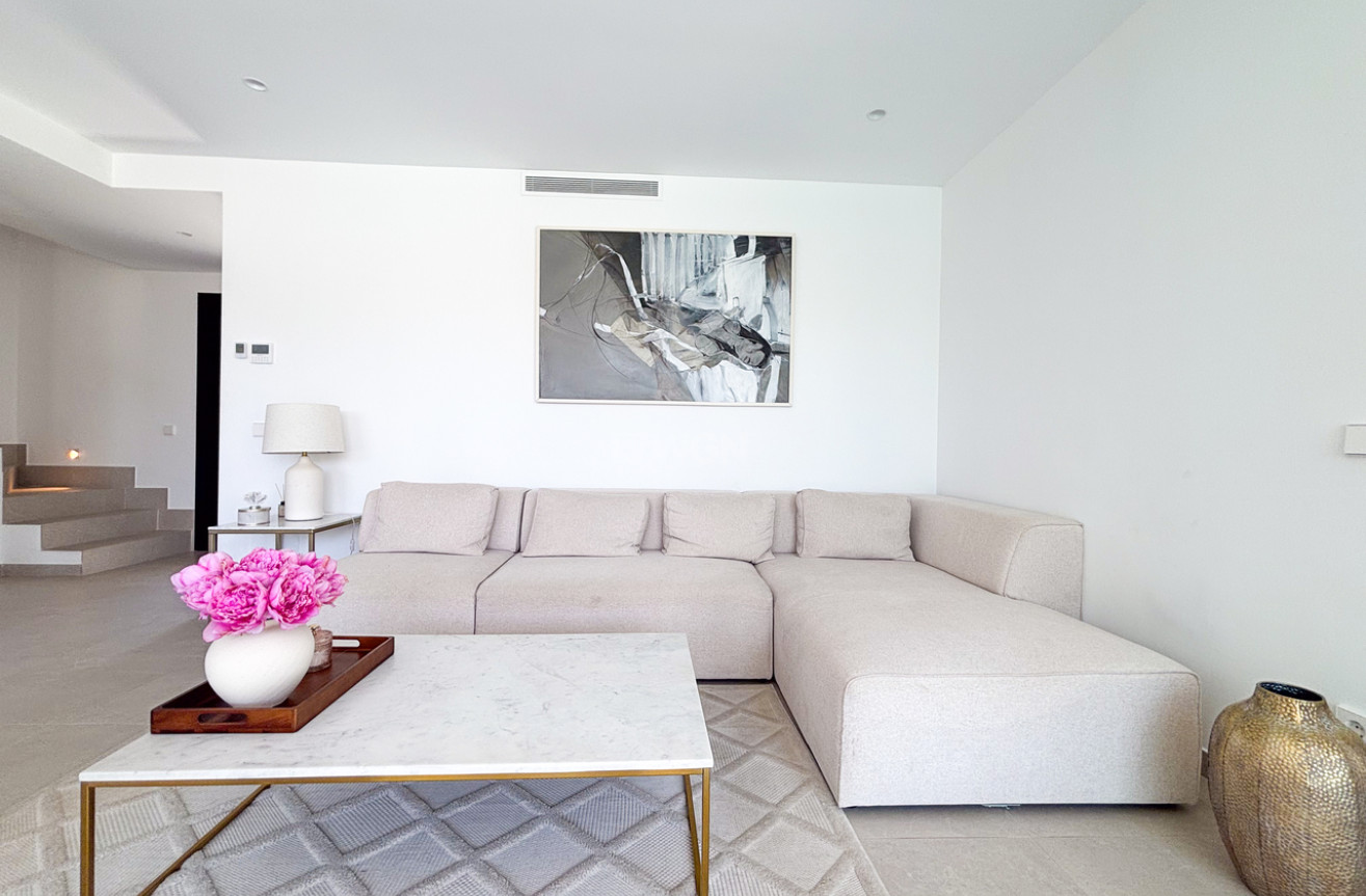 Resale - Villa - Cabo Roig - Costa Blanca