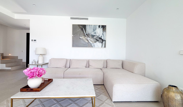 Resale - Villa - Cabo Roig - Costa Blanca