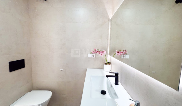 Resale - Villa - Cabo Roig - Costa Blanca