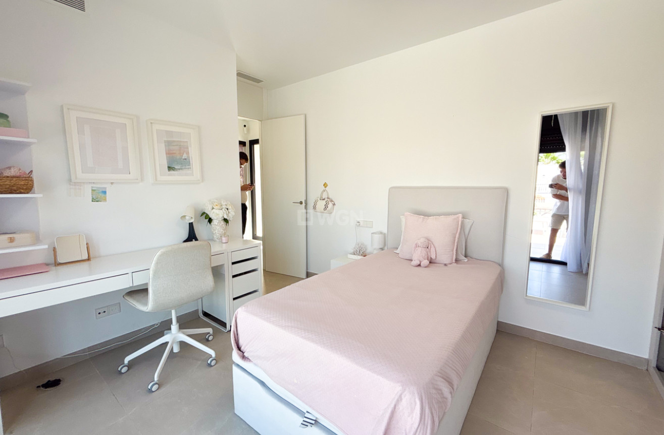 Resale - Villa - Cabo Roig - Costa Blanca