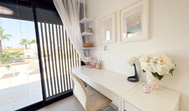 Resale - Villa - Cabo Roig - Costa Blanca
