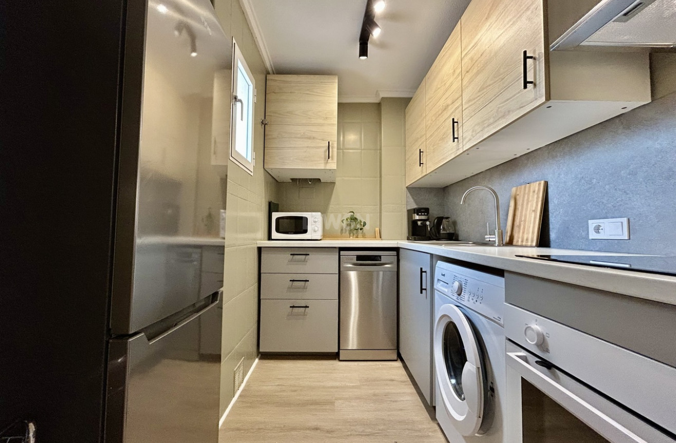 Reventa - Apartamento / piso - Torrevieja - Costa Blanca