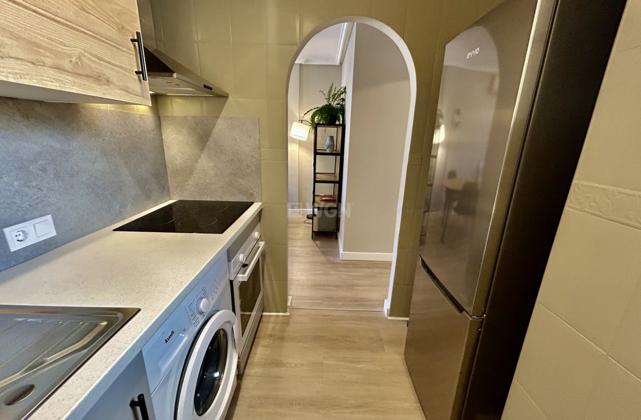 Reventa - Apartamento / piso - Torrevieja - Costa Blanca